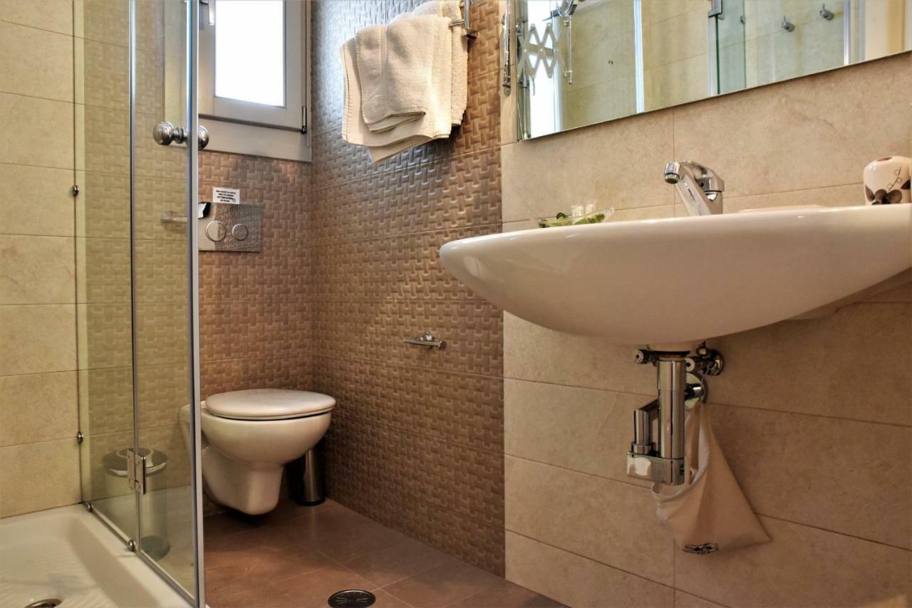 Ostria Studios Adámas Extérieur photo